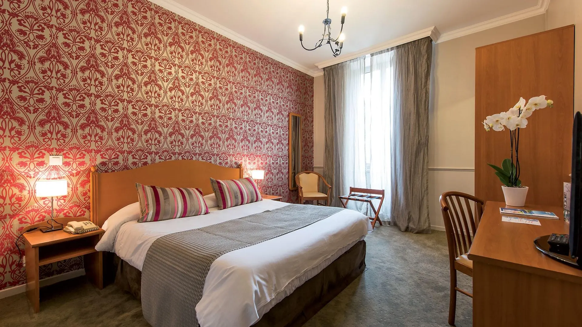 Hotel Le Royal Promenade Des Anglais Nice