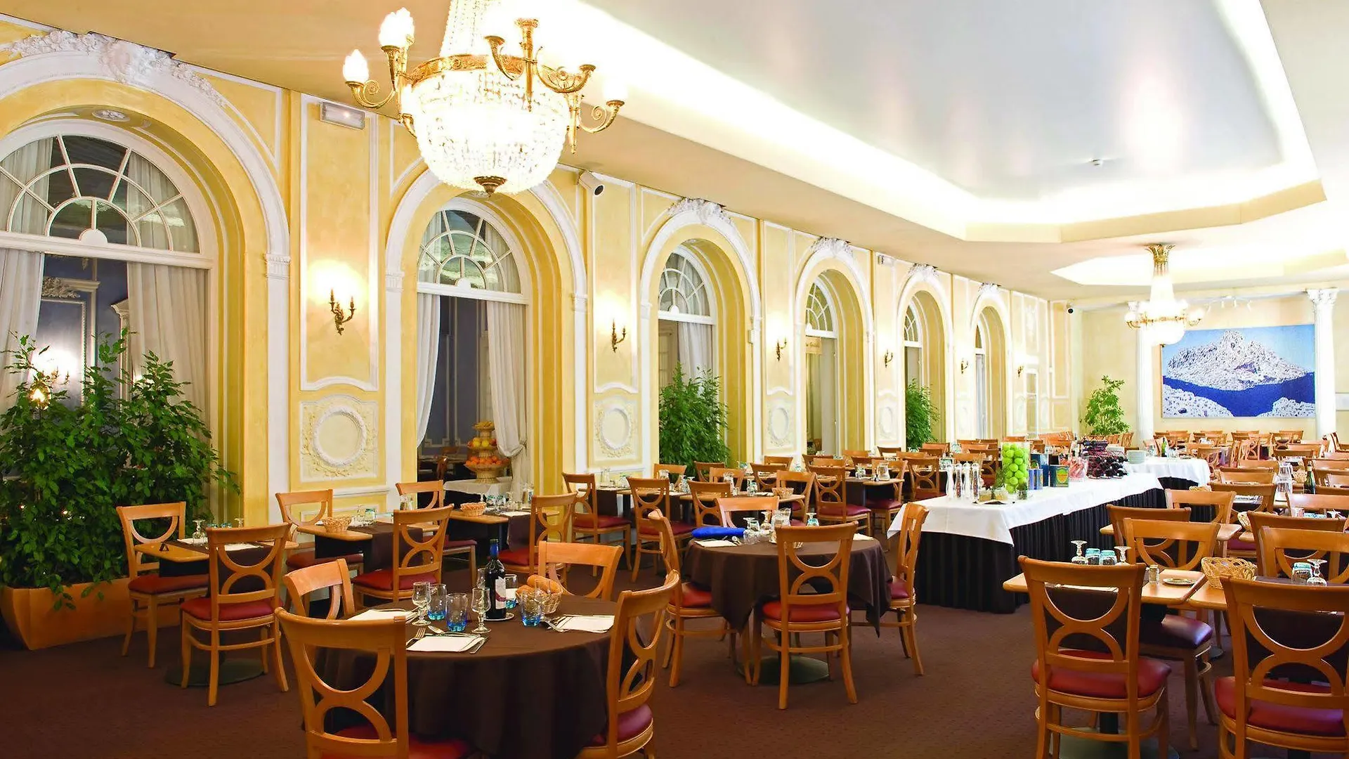 Hotel Le Royal Promenade Des Anglais Nice 3*,
